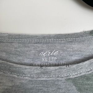 Arie basic tee